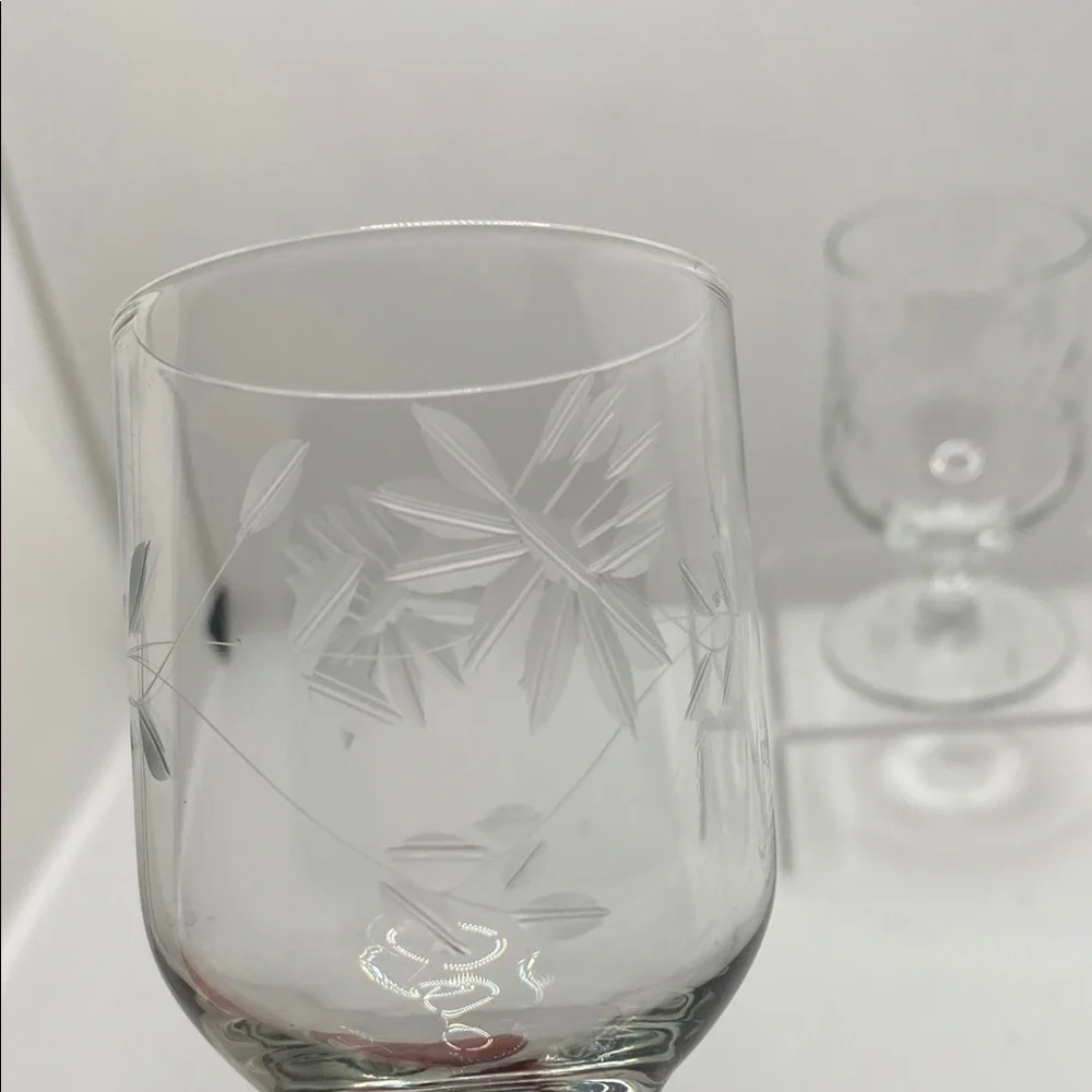 Set of 3 Vintage Etched 4” Cordial Glasses with Stem